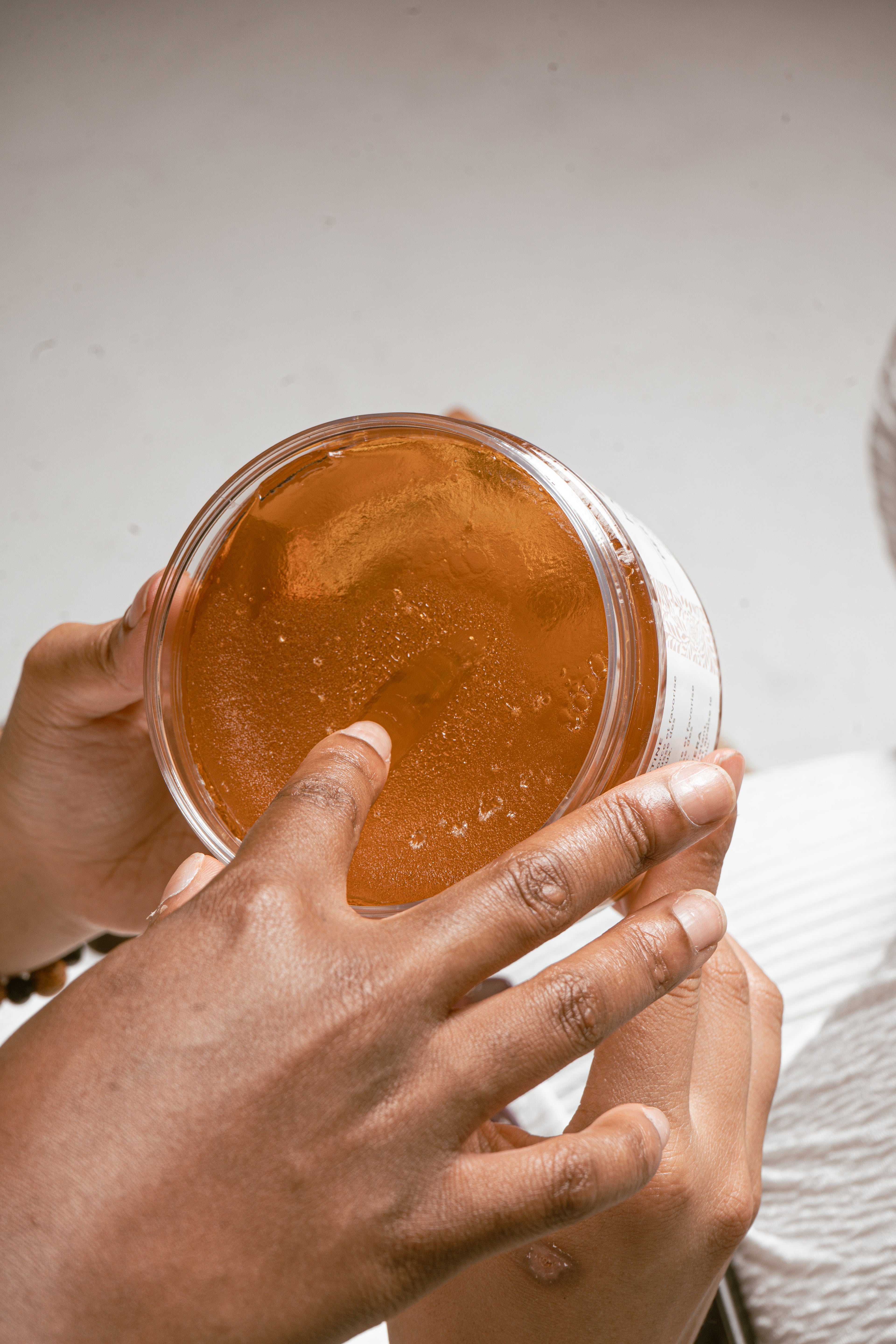 Comment sublimer vos cheveux crépus avec Kymia Perfect WAX